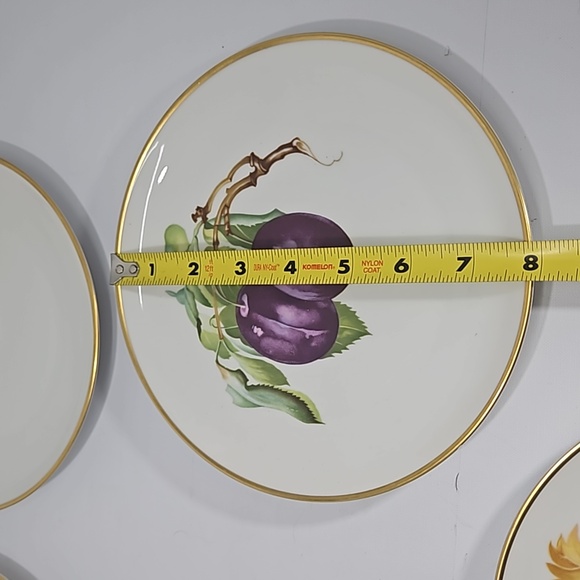 Vintage H&B Selb Bavaria Heinrich Fruit Plates Set of 5 - Picture 5 of 5